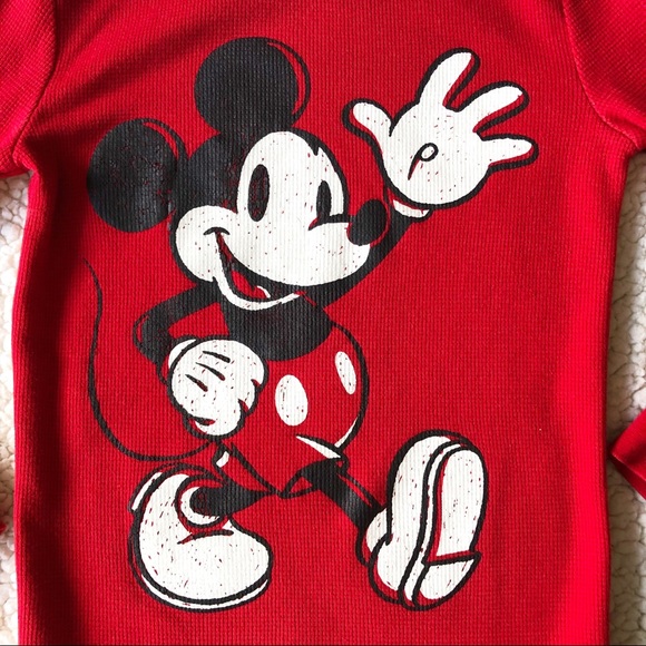 Disney’s Mickey Mouse Thermal - Picture 2 of 4